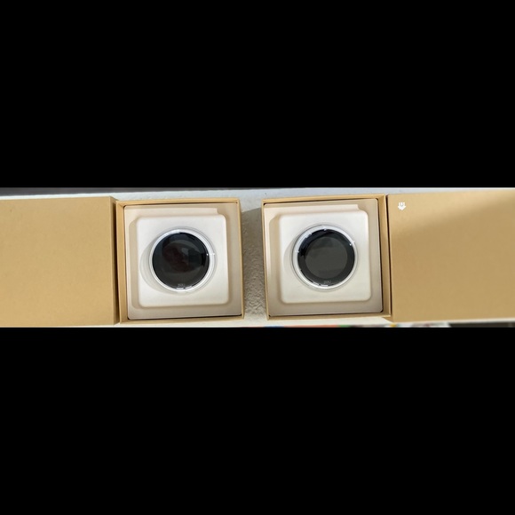 Nest Generation 3 Thermostats - Picture 5 of 6